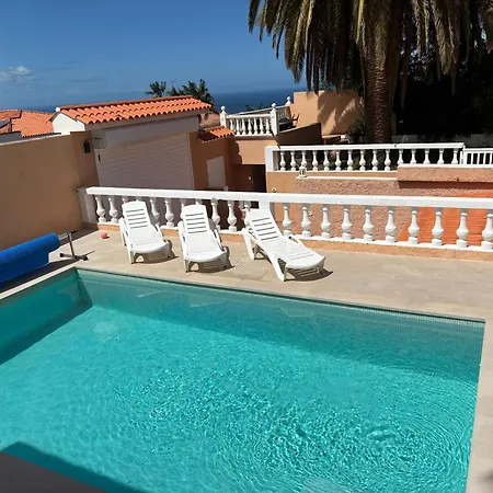 Casa Papaya - Year Heated Pool וילה לה אורוטבה